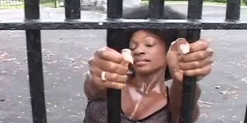 EBONY MUSCLED GIRL FBB BODYBUILDER Lupus23