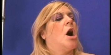 Blonde BBW - video 2