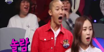 korean muscle Lift a man