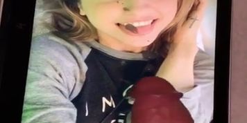 Frivolousfox cum tribute sop