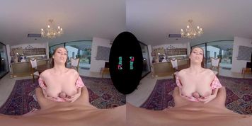 VRHUSH Antonia Sainz distracts you from watching TV