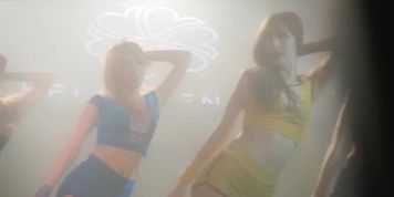 Hello Venus Wiggle Wiggle