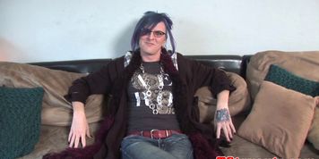 Spex inked trans pleasing herself at casting