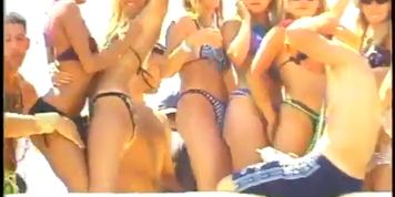 Smoking hot chicks having fun on the beach