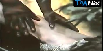 Dominique Saint Claire Real Sex Scene  in Emmanuelle Iv