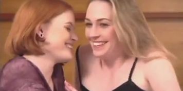 Teen Lezzes Kissing