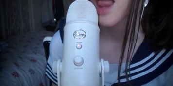 ASMR