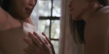 Asian Jade Kush lesbian sex with sexy client Ariel X