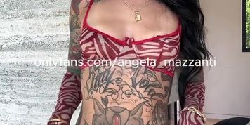 College Babe&rsquo;s Public Accident Naughty Flash Blows Up