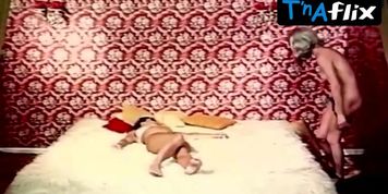 Melitta Tegeler Lesbian,  Butt Scene  in Liebesmarkt In Danemark