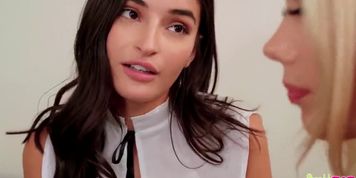 Thanksgiving on Fire (Emily Willis, Sky Pierce)