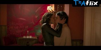 Ariadna Cabrol Lesbian Scene  in The Quantum Devil