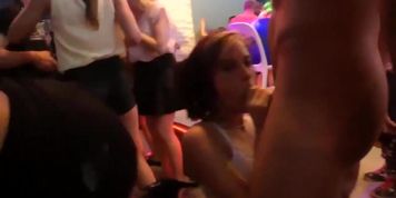 PARTY HARDCORE GONE CRAZY VOL.30 PART 5