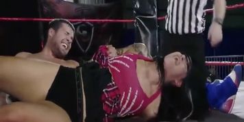 Maledom Wrestling Tap out
