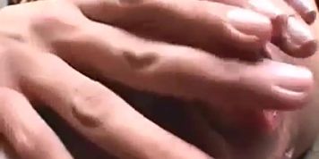 Hot Pussy Gape-Solo