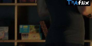 Amanda Booth Sexy Scene  in Famous In Love
