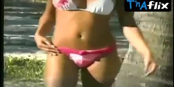 Alba Galindo Butt,  Breasts Scene  in Republica Deportiva