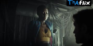 Jodie Smith Sexy Scene  in Nightflyers