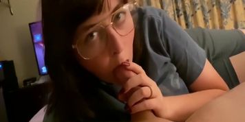 Amateur Teen Facial POV Blowjob