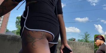 Candid 4k - Ebony Booty in Some Unreasonably Short Shorts