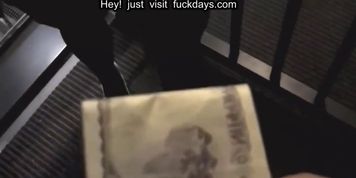 Public sex : Hot cheating gf sucks a stranger for cash