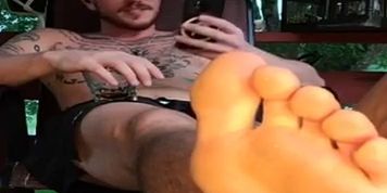 Tattedsz13ft  (IG LIVE) 