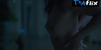Kiara Liz Breasts Scene  in Panama