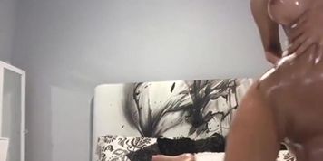 Oily Nude Girl