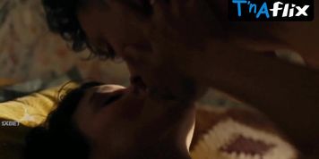 Hanna Mensink Breasts Scene  in 2Dezit