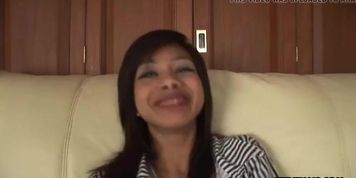 Thai babe, Koy likes to use her deep, moistened throat