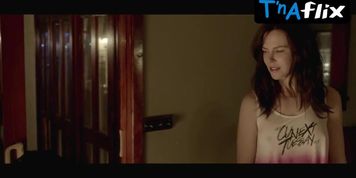 Nicole Kidman Sexy Scene  in Strangerland