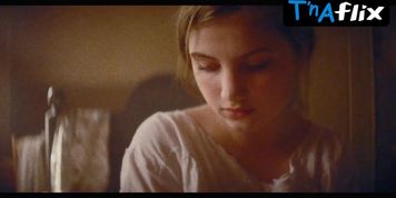 Maria Matschke Lesbian Scene  in Blind At Heart