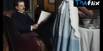 Lyna Khoudri Sexy Scene  in Secret Name