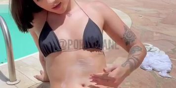 Alluring Latina Porpetane Poolside Vaginal Masturbation