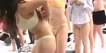 Naked japanese women