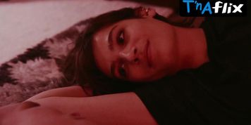 Alma Jodorowsky Lesbian,  Underwear Scene  in Threesome