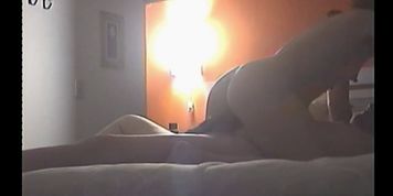 MILF Italiana Con Massaggio e Scopata