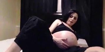 DENHAAGMAN - FAT PREGGO D/S OPENS VAGINA
