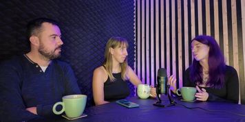 Adult performer discusses personal history