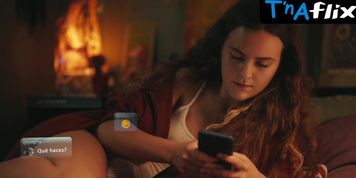 Ainhoa Larranaga Sexy Scene  in Missing