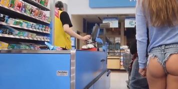 Candid insane girl perfect booty in cheeky jean shorts