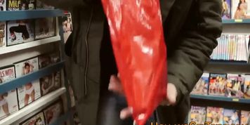 Real fetish whore sucking
