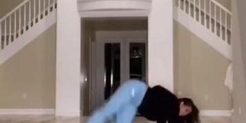Addison rae twerking