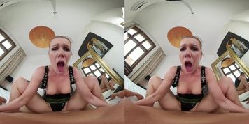 300 Czech (18Amateur 18Amateur, Alexis Crystal)