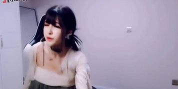 Chinese Cam girl