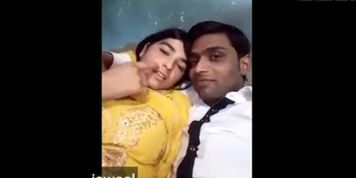 Indian big tits bhabi romance in car