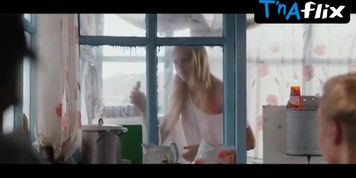 Aleksandra Bortich Sexy Scene  in Kak Menya Zovut