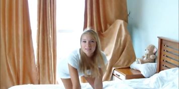 Stunning Amateur Blonde having sex