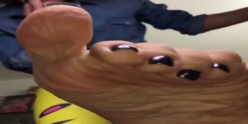 Deedee footstomp 
