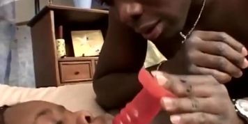 Perfect ebony ass just craves anal with thick piston